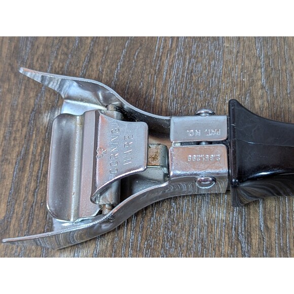 Vintage Corning Ware Detachable Handle Black Twist Lock Sauce Pan Pot Casserole - Picture 4 of 5